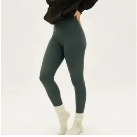 Everlane Pants - Everlane Performance Ankle Leggings